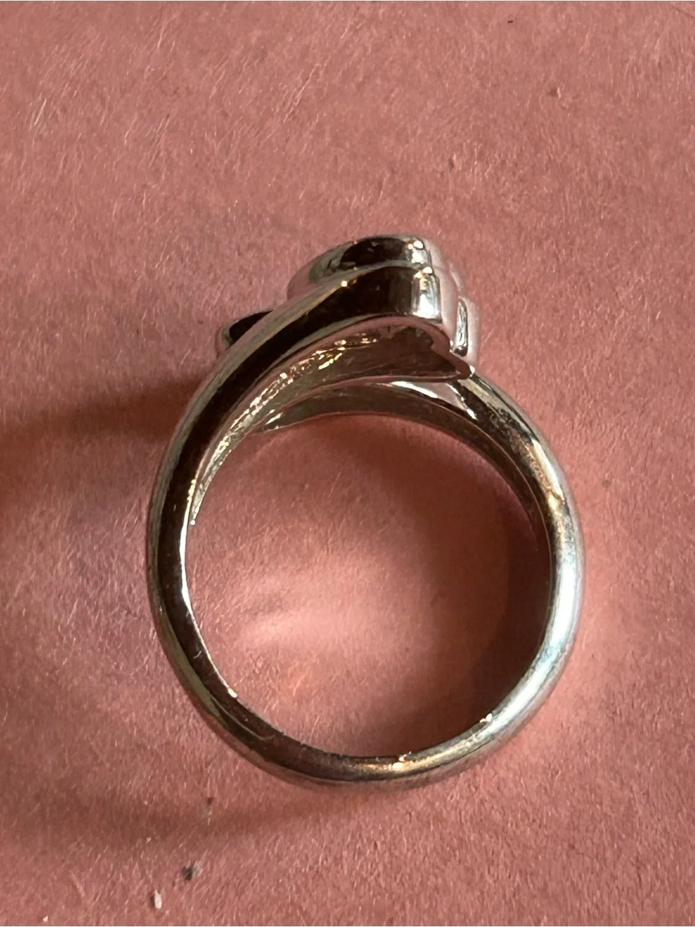 Women’s Vintage Silver Tone Ring with Pink and Clear Heart-Shaped Gemstones. Sz7